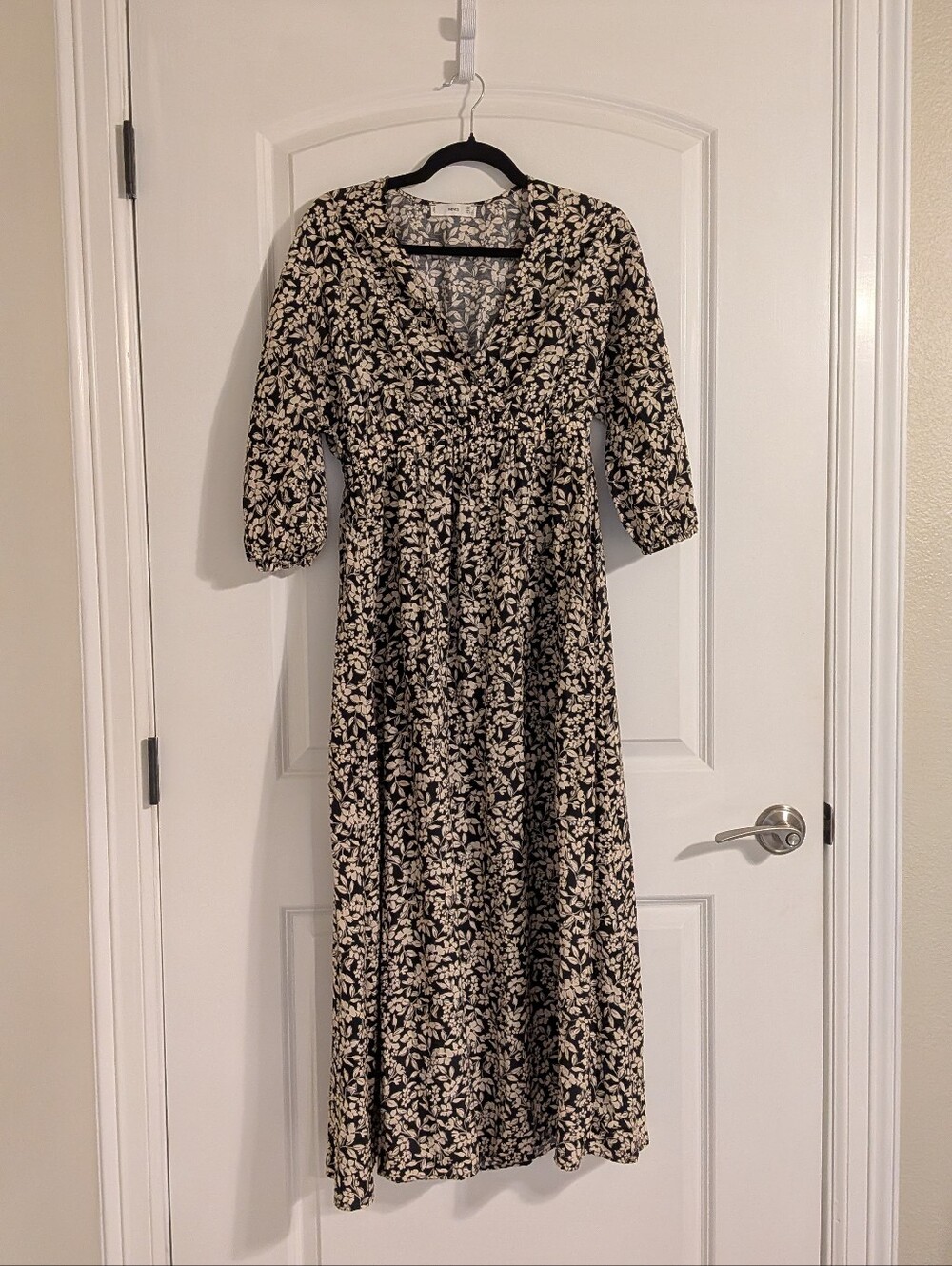 Mango MNG Maxi Dress Black Tan Floral S Small 4